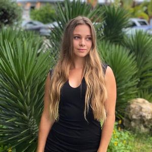 Meet your Posher, Savannah